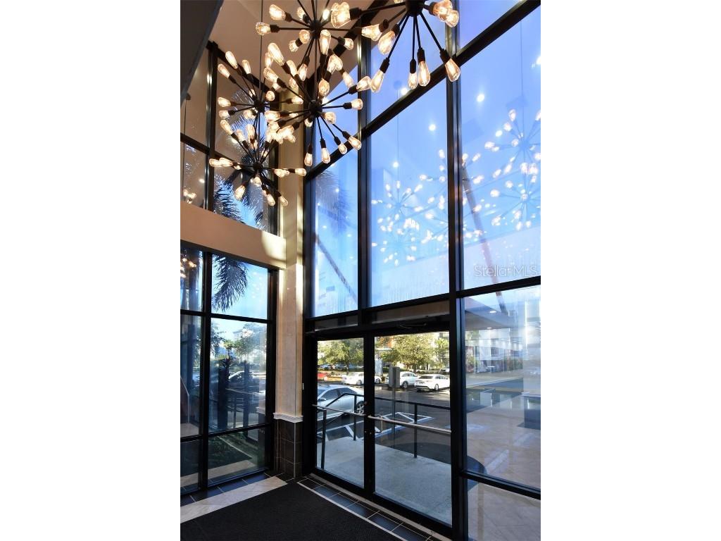 2005 Pan Am Circle Tampa FL 33607 W7877403 image4