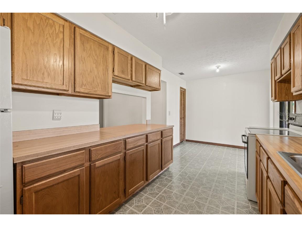 2005 Spirit Lake Road Winter Haven FL 33880 TB8437524 image12