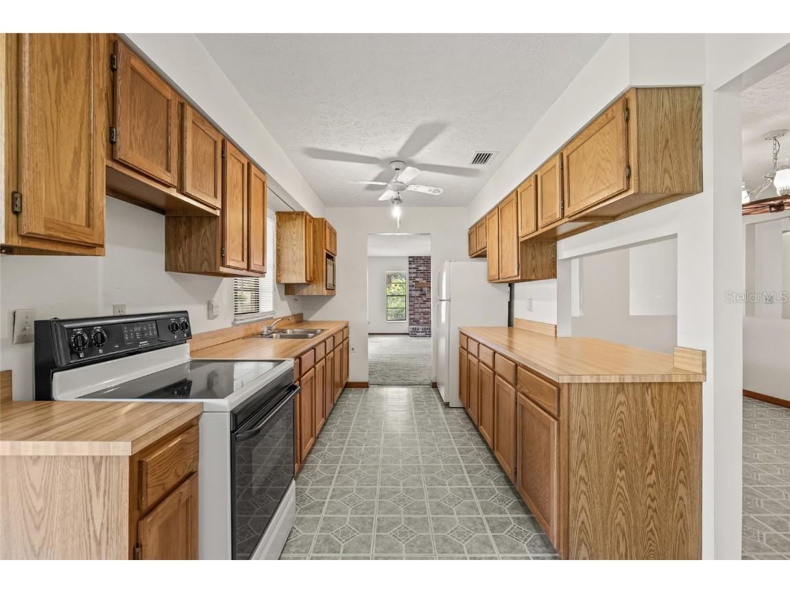 2005 Spirit Lake Road Winter Haven FL 33880 TB8437524 image14