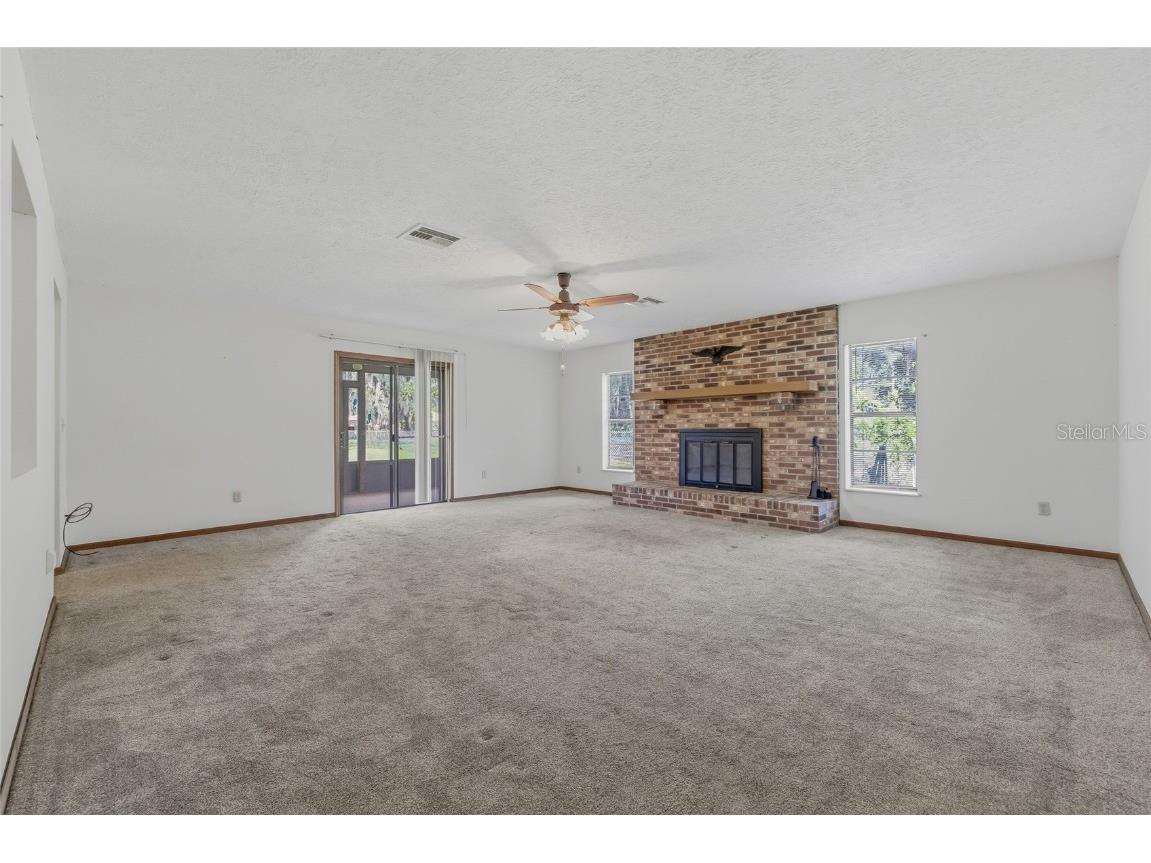 2005 Spirit Lake Road Winter Haven FL 33880 TB8437524 image5