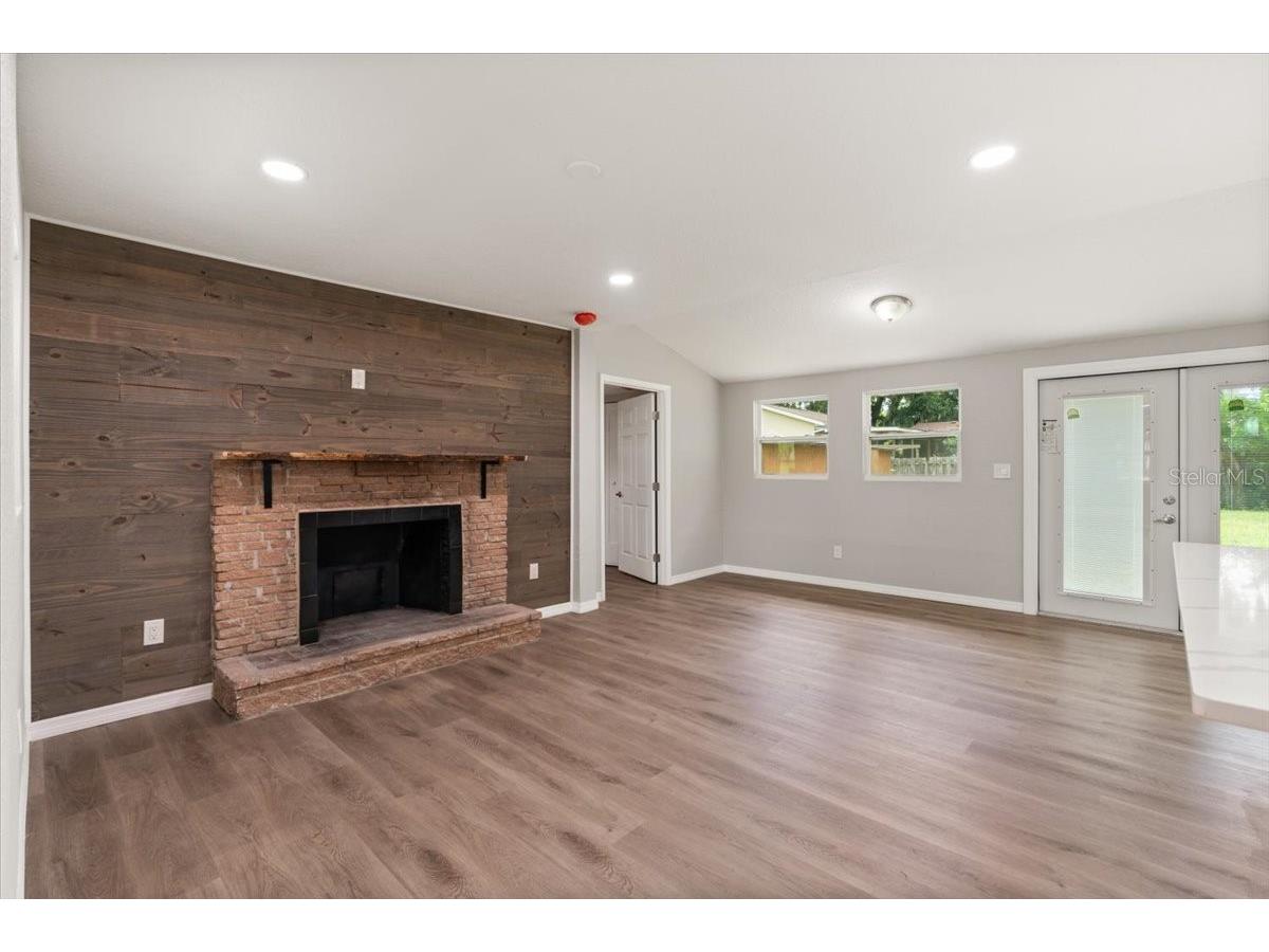 2005 Sunny Lane New Smyrna Beach FL 32168 NS1085237 image13