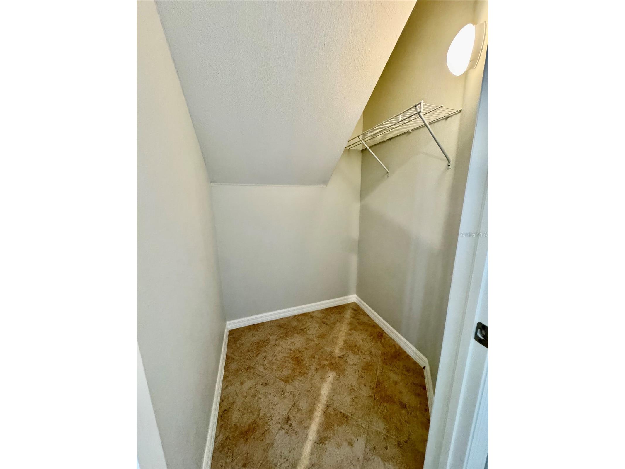 2005 Via Napoli Street Plant City FL 33566 L4959080 image17