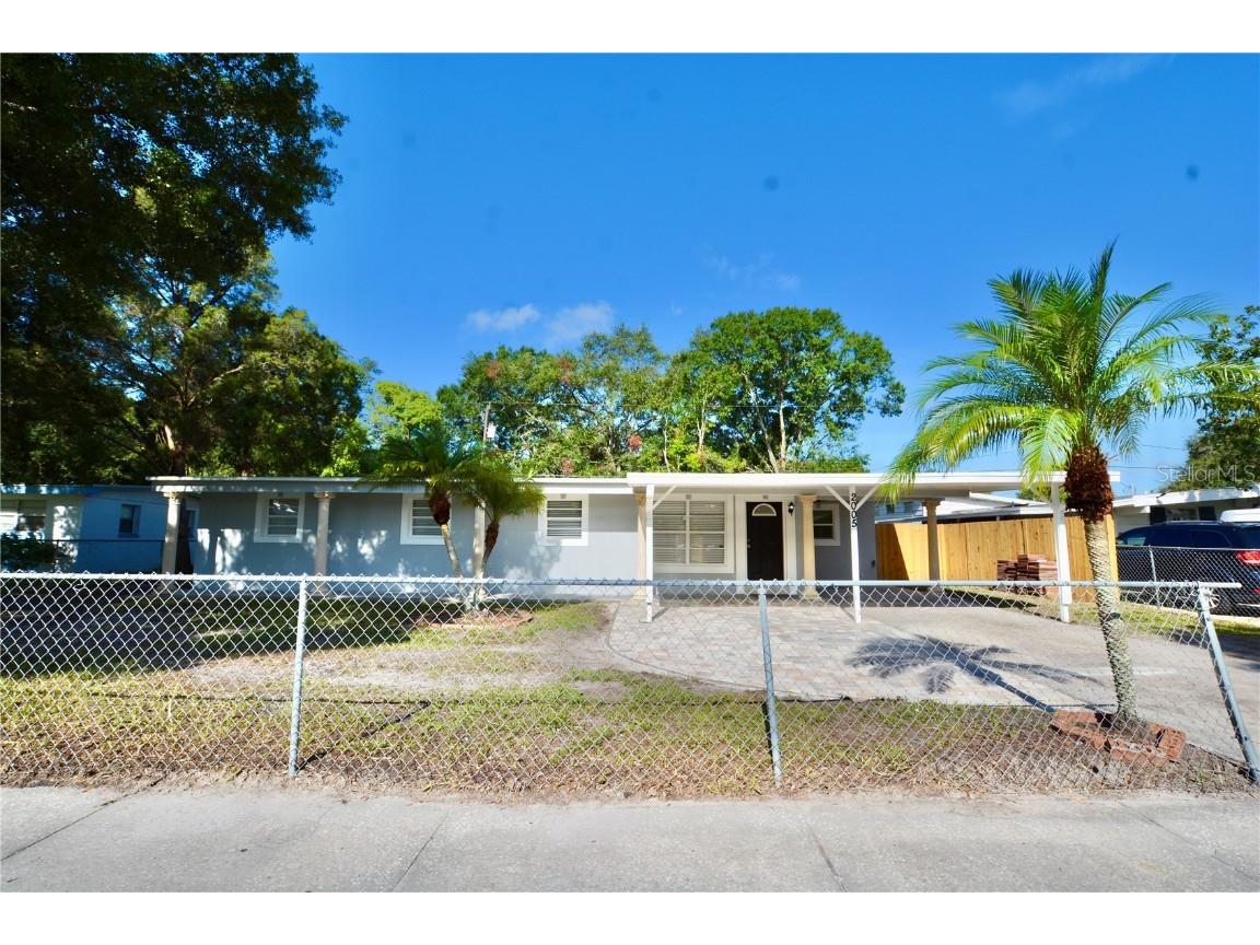 2005 Warrington Way Tampa FL 33619 T3469284 image1