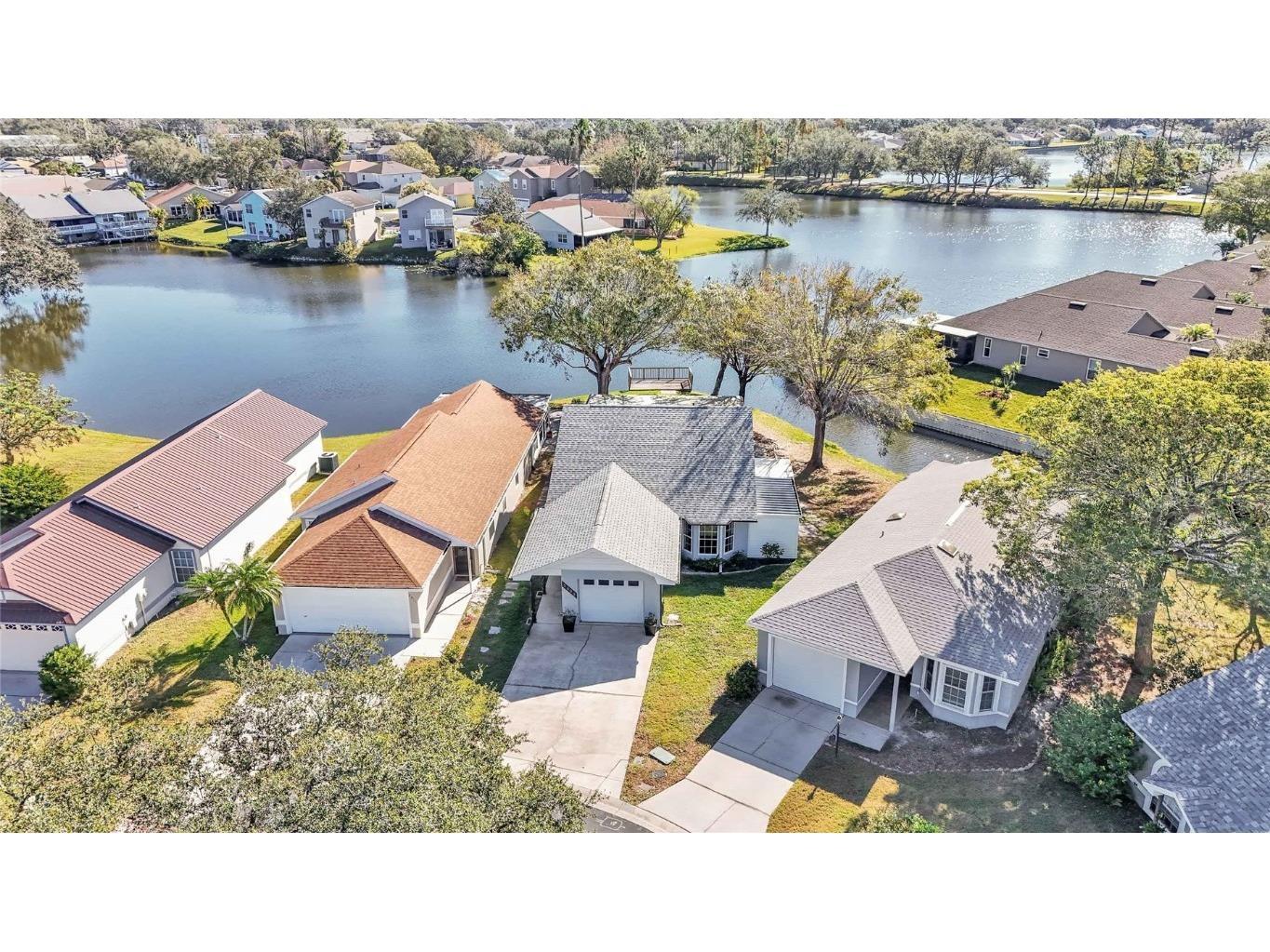 2005 Windward Pass Lakeland FL 33813 - WATERVIEW L4949340 image1