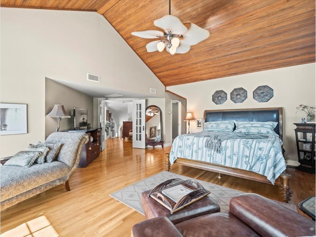 20052 Gulf Boulevard Indian Shores FL 33785 - GULF OF MEXICO U8251980 image68