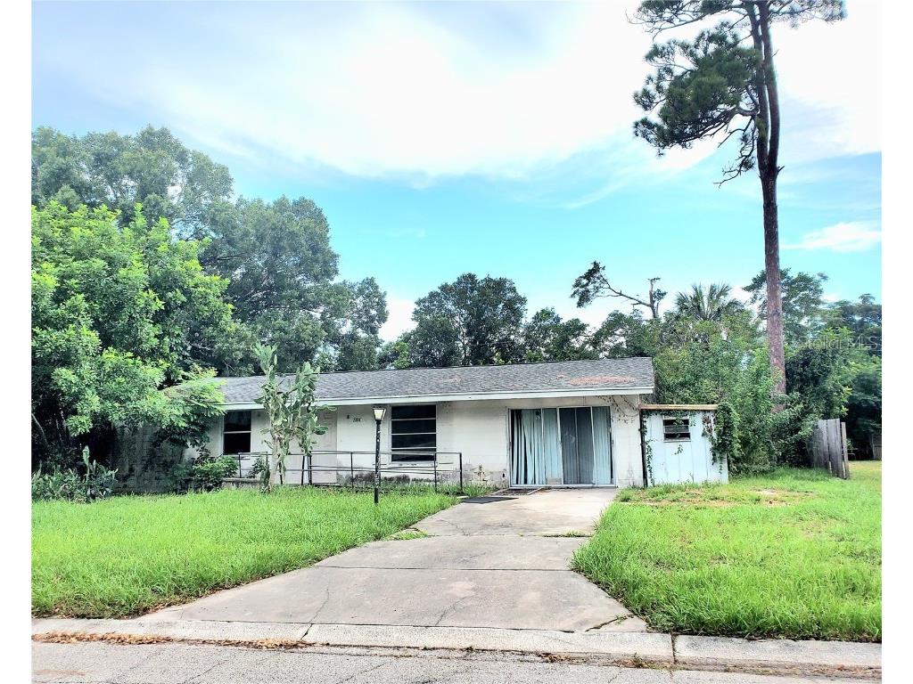 2006 52nd Avenue W Bradenton FL 34207 A4620066 image1