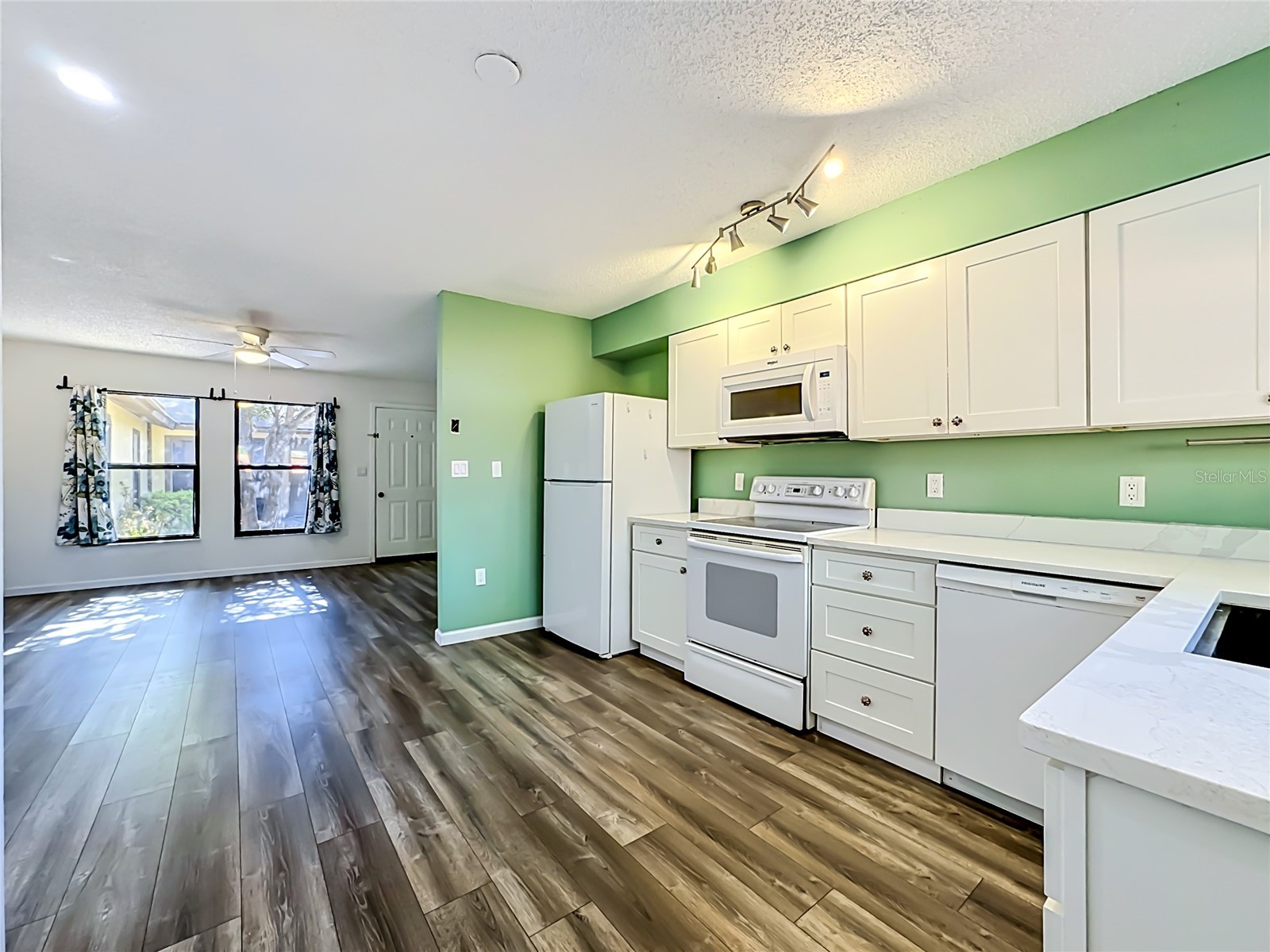 2006 7th Avenue W #B Bradenton FL 34205 A4691534 image10