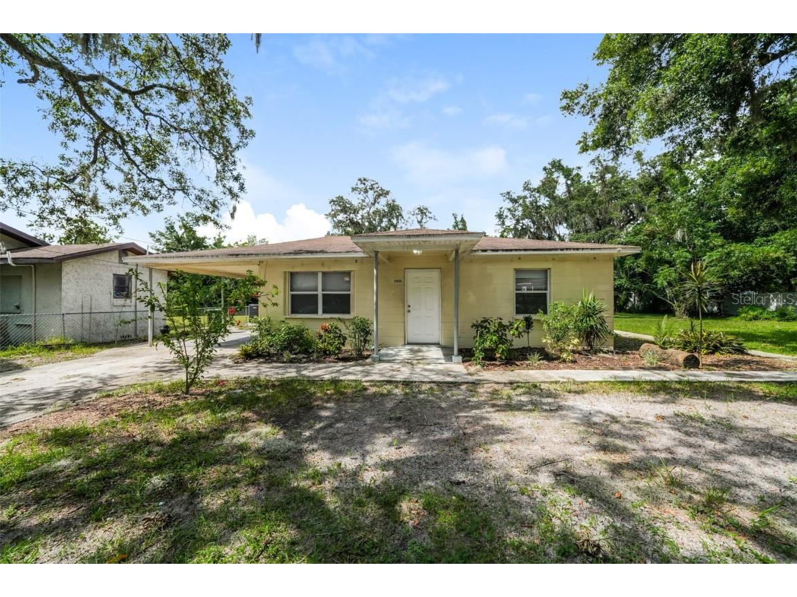 2006 E Hanna Avenue Tampa FL 33610 U8253525 image1