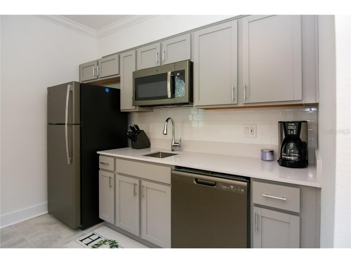 2006 Myrtle Pine Street Kissimmee FL 34746 O6287353 image25