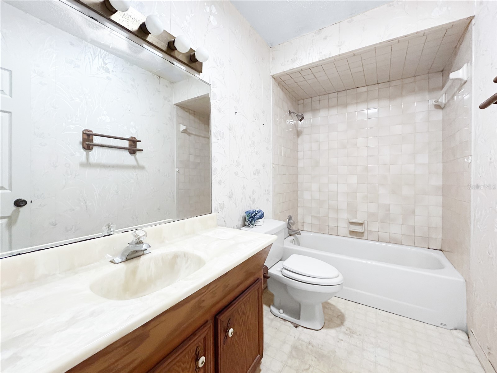 2006 N Taylor Road Brandon FL 33510 TB8474840 image32