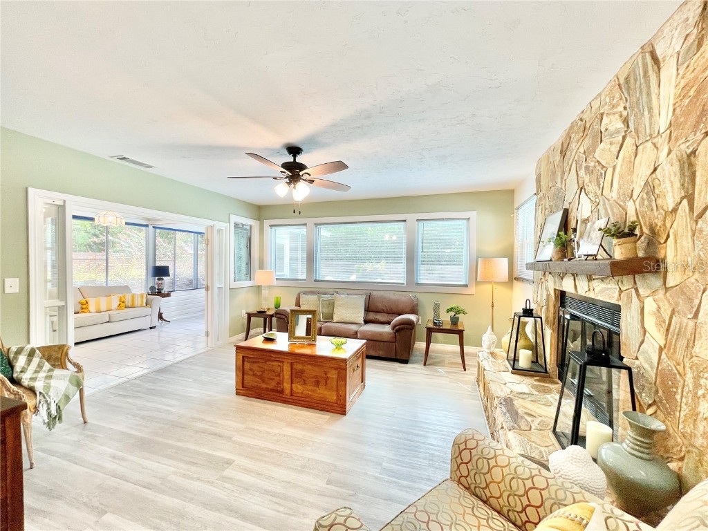 2006 NW 35th Terrace Gainesville FL 32605 GC533947 image14