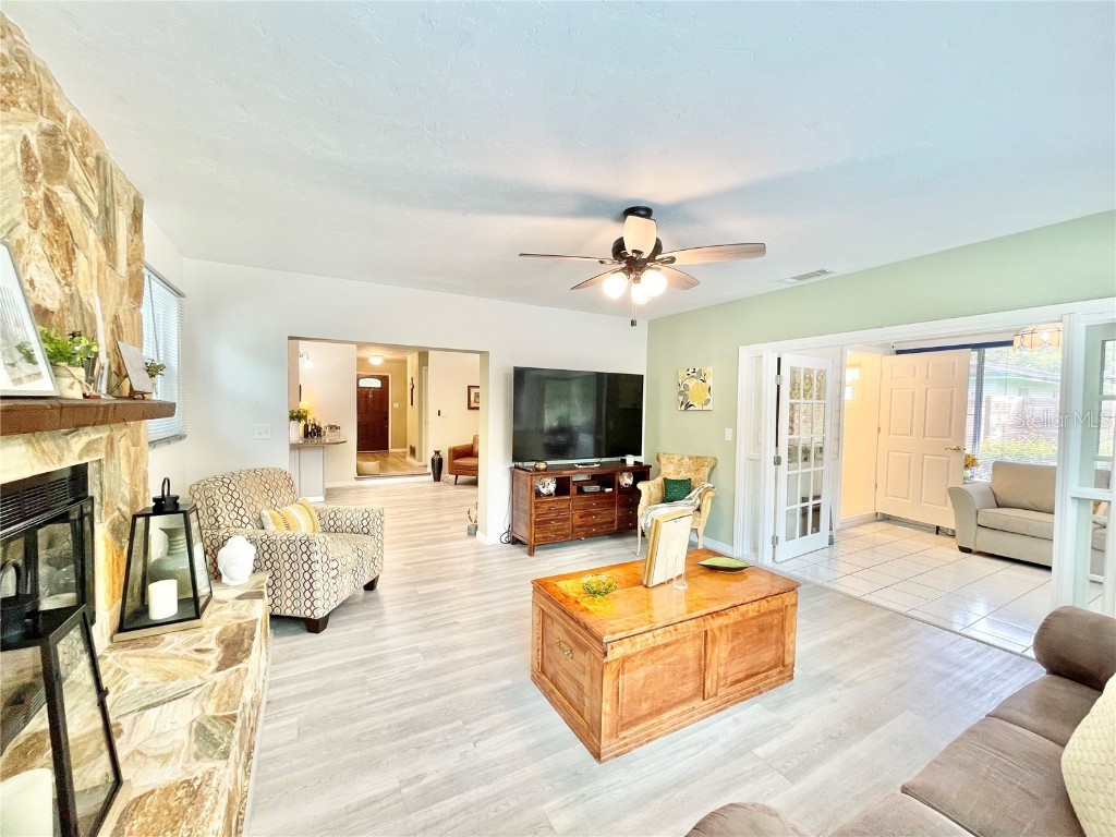 2006 NW 35th Terrace Gainesville FL 32605 GC533947 image17