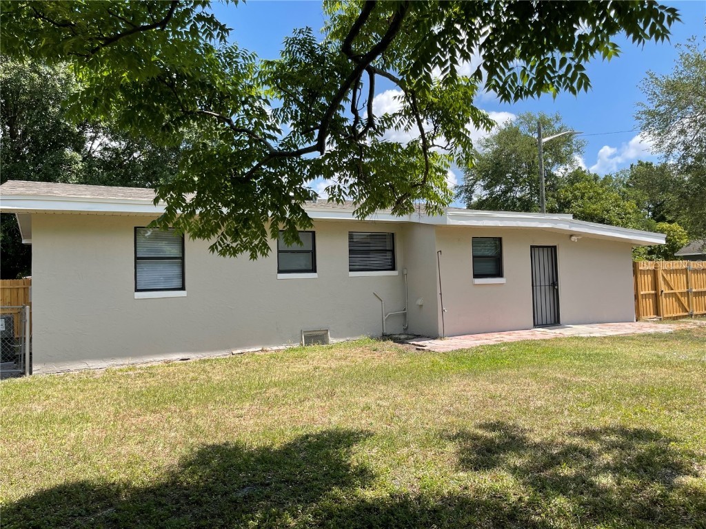 2006 Pineway Drive, Orlando, FL, 32839 MLS O6202040 Edina Realty