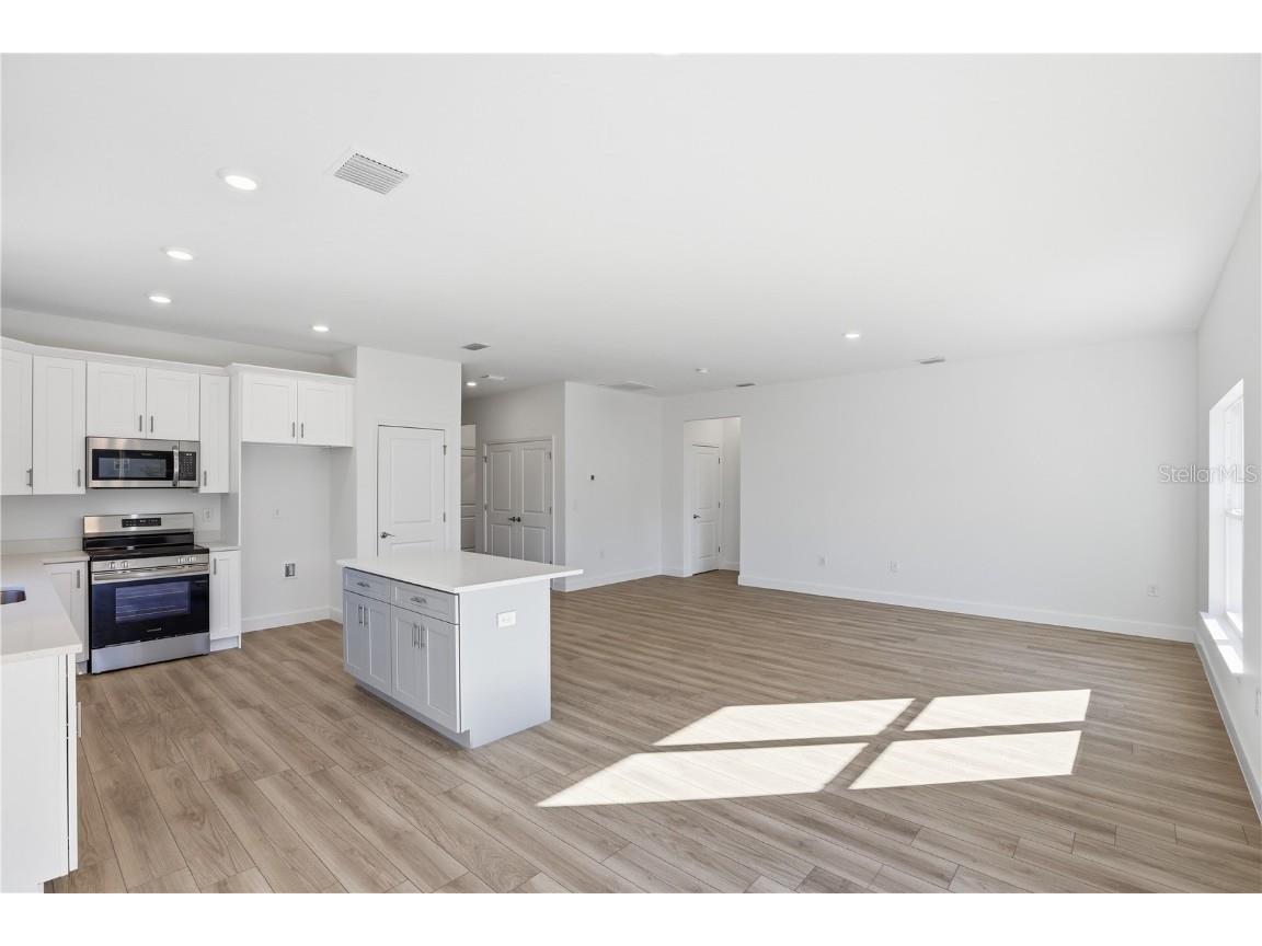 2006 S Maple Avenue Sanford FL 32771 V4946342 image16