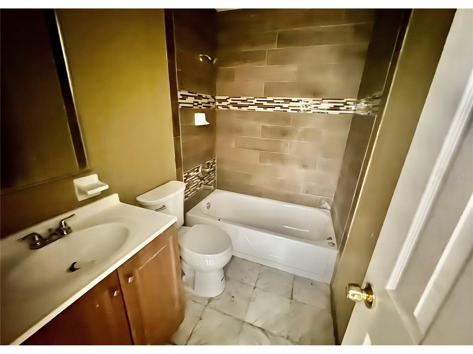 2006 Sarazen Drive Orlando FL 32808 O6423438 image17
