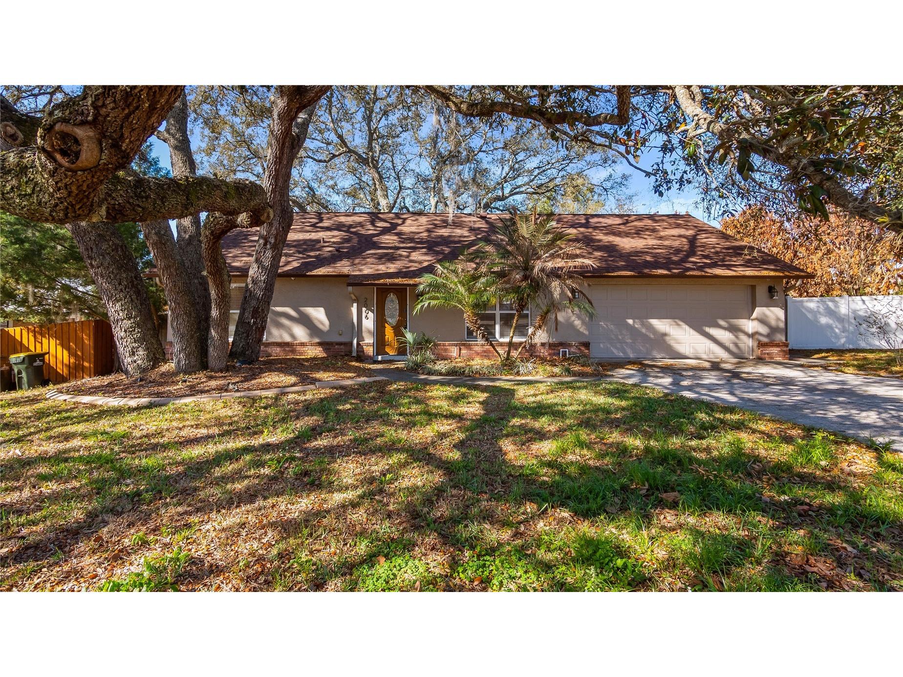 2006 The Crescent Clermont FL 34711 - LAKE MINNEHAHA AND THE CLERMONT CHAIN OF LAKES G5109759 image1