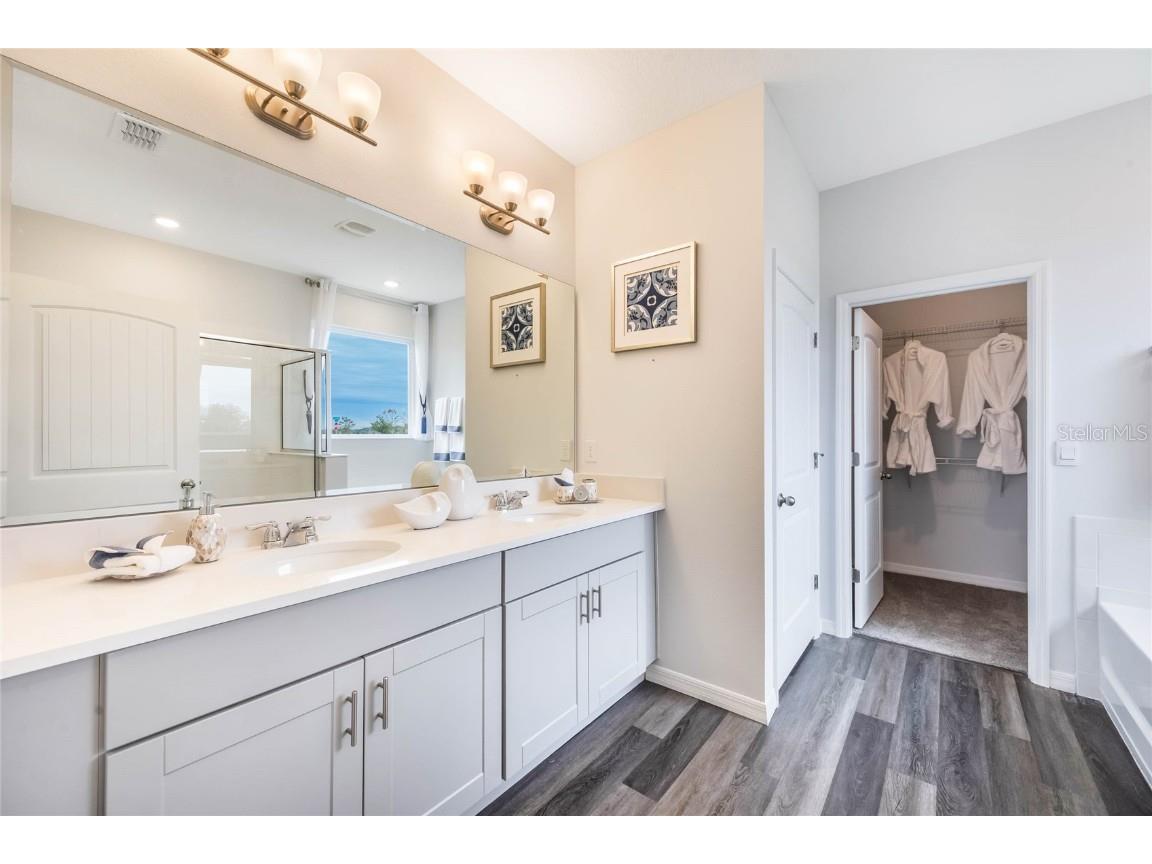 2006 Walnut Creek Drive Kissimmee FL 34744 O6366595 image23