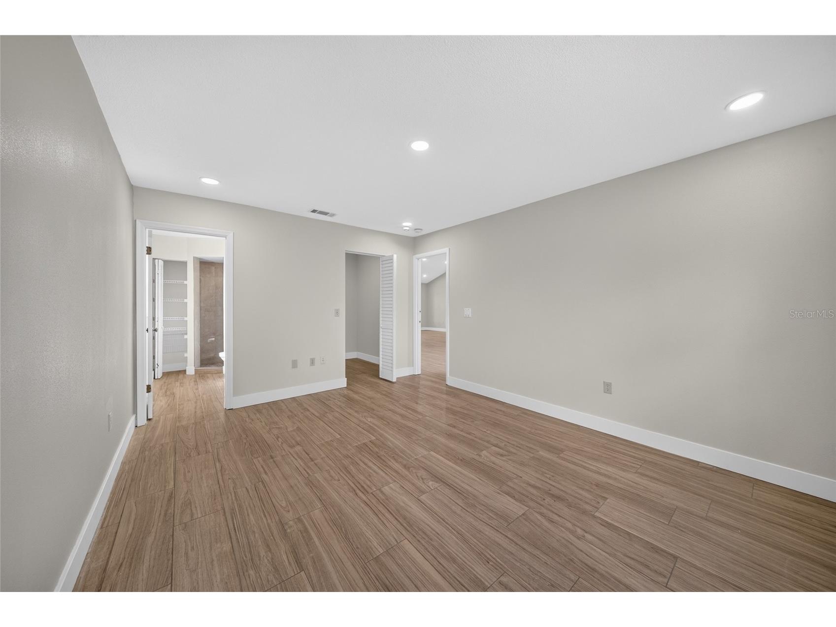 2007 59th Circle S Saint Petersburg FL 33712 TB8521619 image17