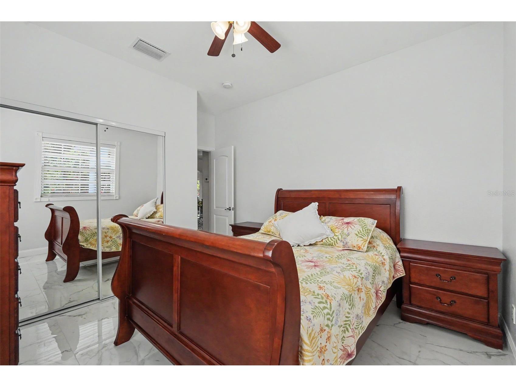 2007 61st Street Sarasota FL 34243 A4699905 image13