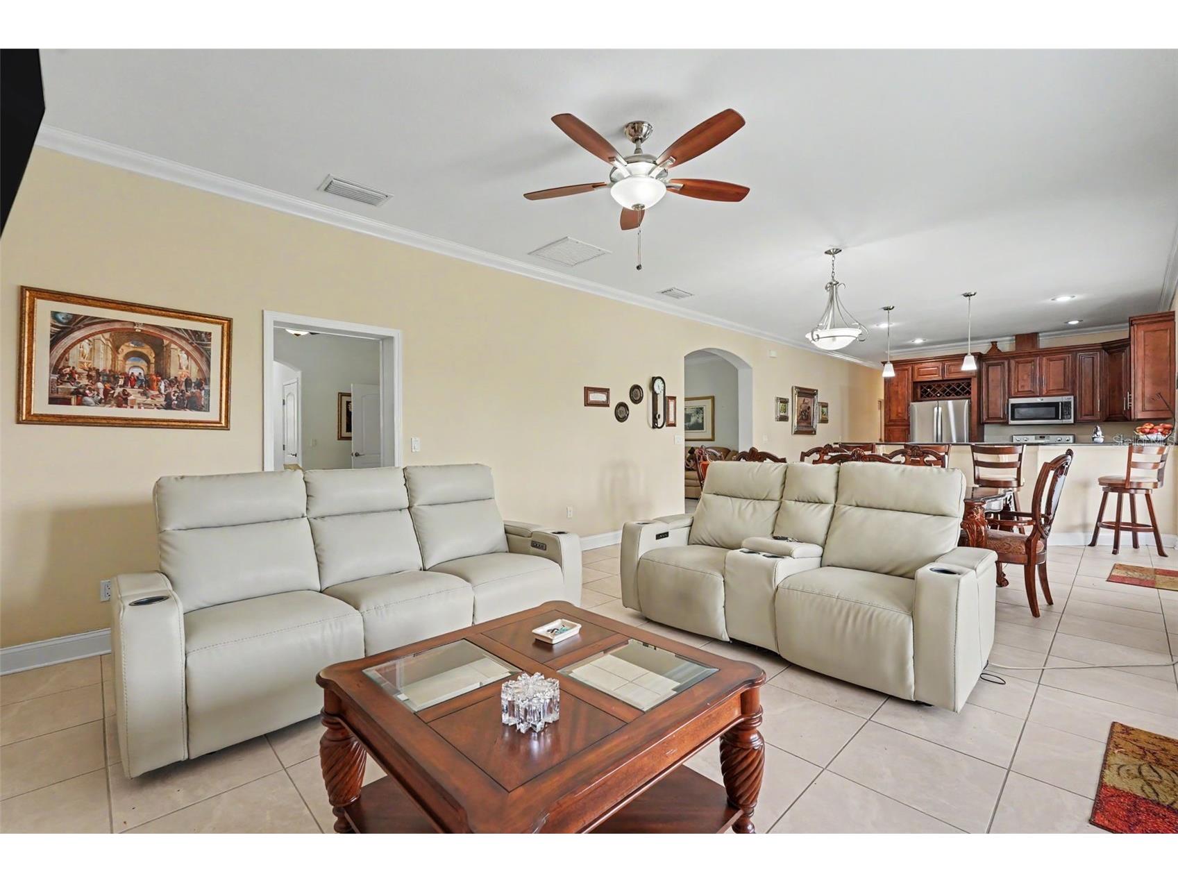 2007 61st Street Sarasota FL 34243 A4699905 image7