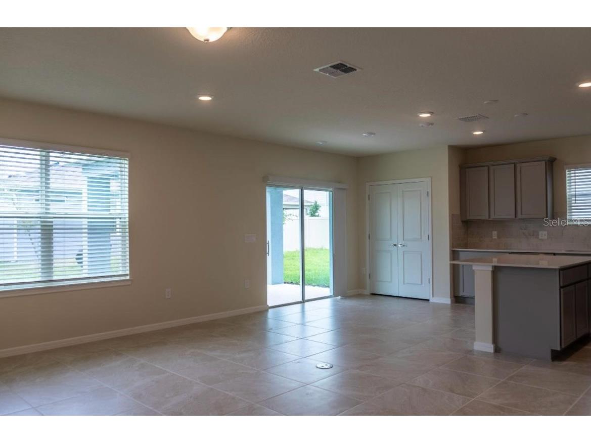 2007 Alluring Lane Davenport FL 33896 S5134400 image5