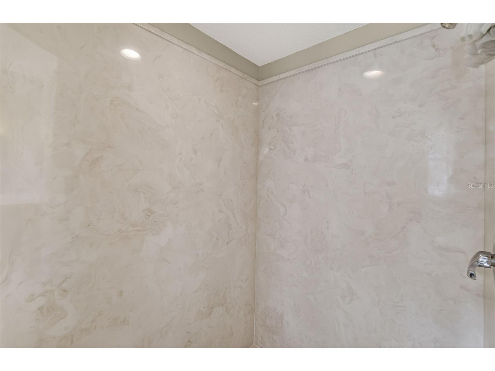 2007 Country Club Drive Eustis FL 32726 - LAKE NETTIE G5109252 image37