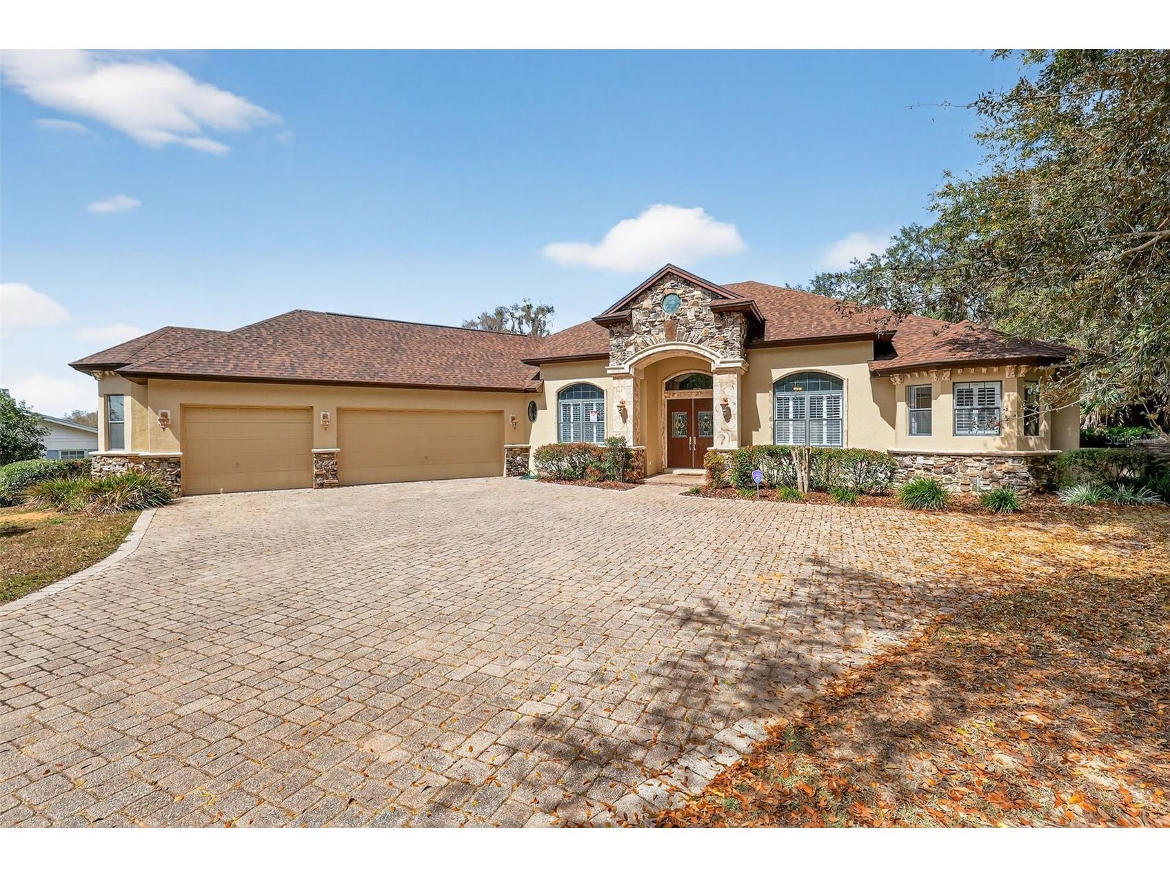 2007 Country Club Drive Eustis FL 32726 - LAKE NETTIE G5109252 image9