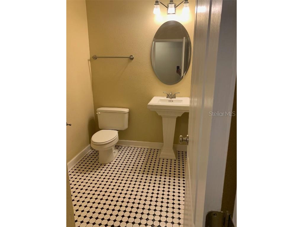 2007 Dixie Belle Drive #2007D Orlando FL 32812 O6357612 image12