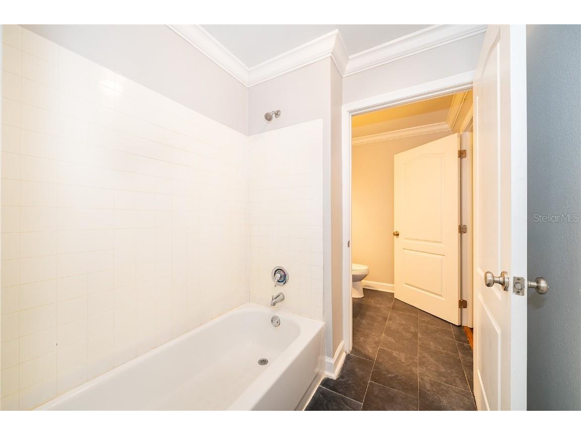 2007 Dixie Belle Drive #L Orlando FL 32812 S5138476 image16