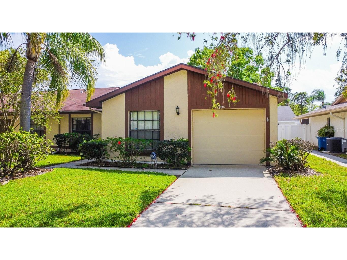 2007 Dover Court Oldsmar FL 34677 T3433843 image1