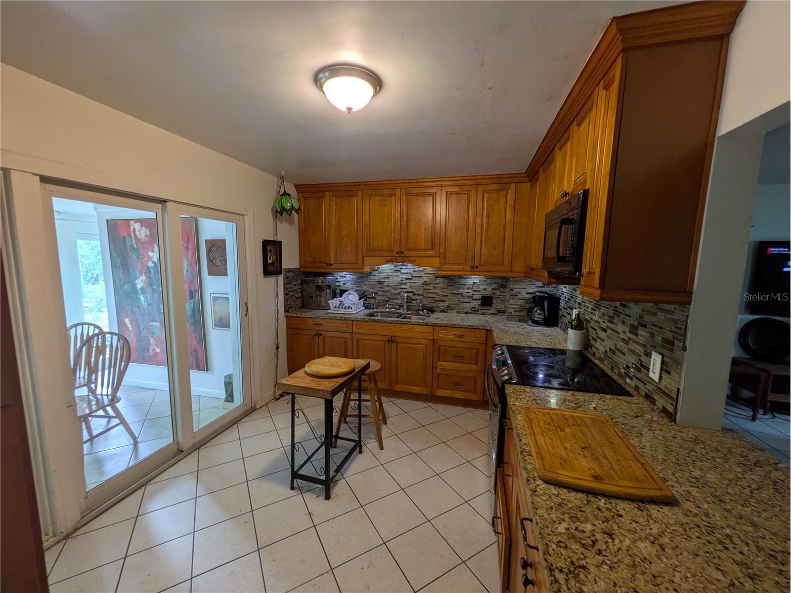 2007 E Rampart Street Tampa FL 33604 TB8501165 image11