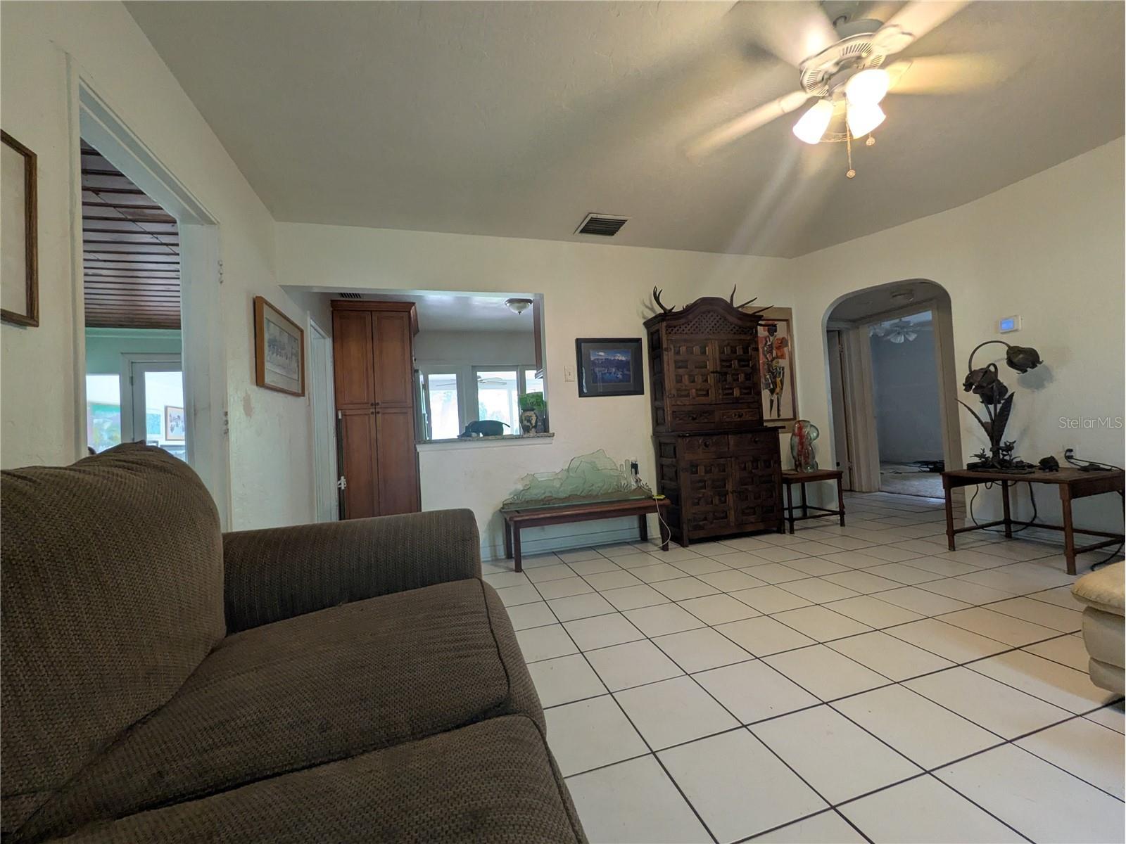 2007 E Rampart Street Tampa FL 33604 TB8501165 image6