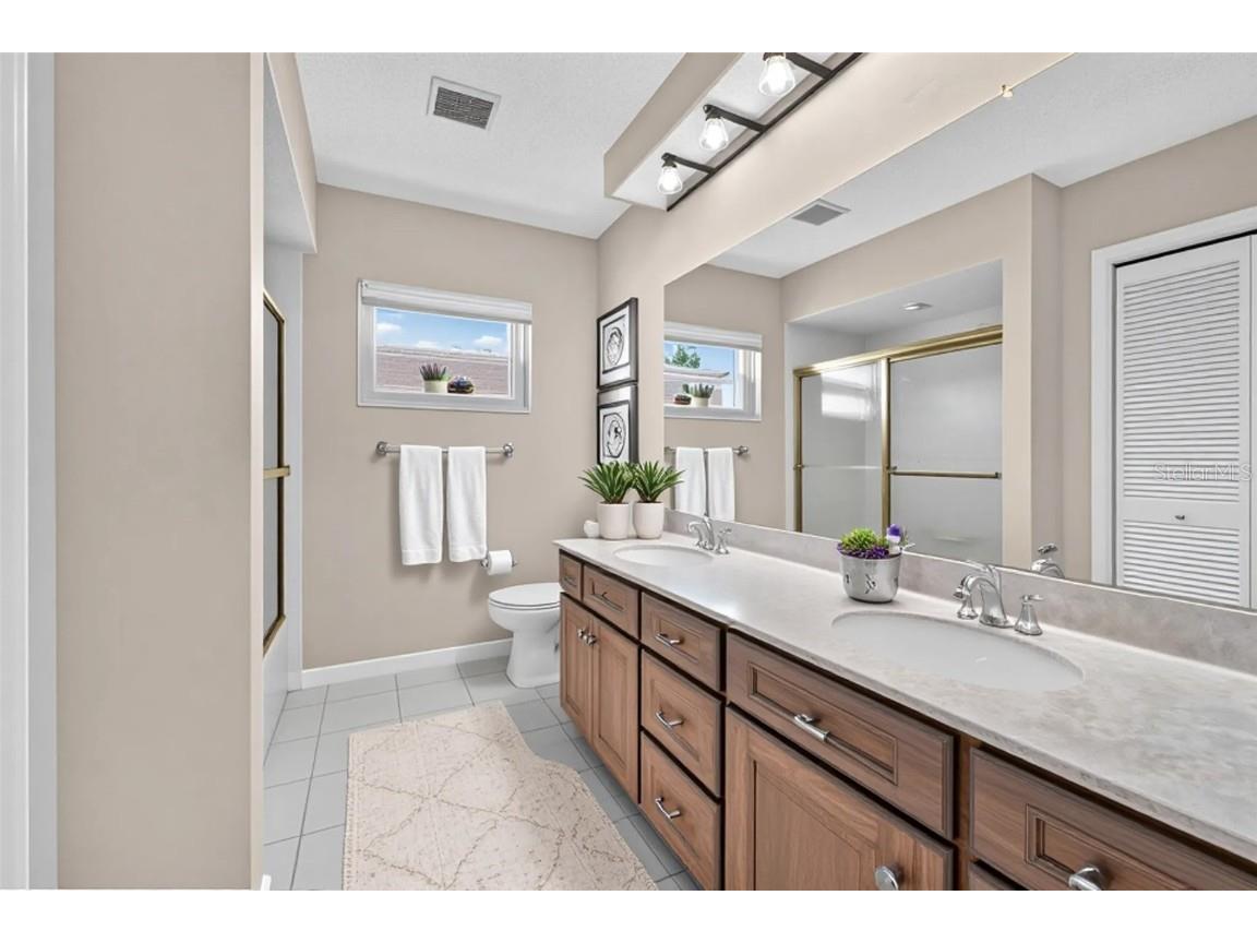 2007 E View Drive Sun City Center FL 33573 TB8364348 image20