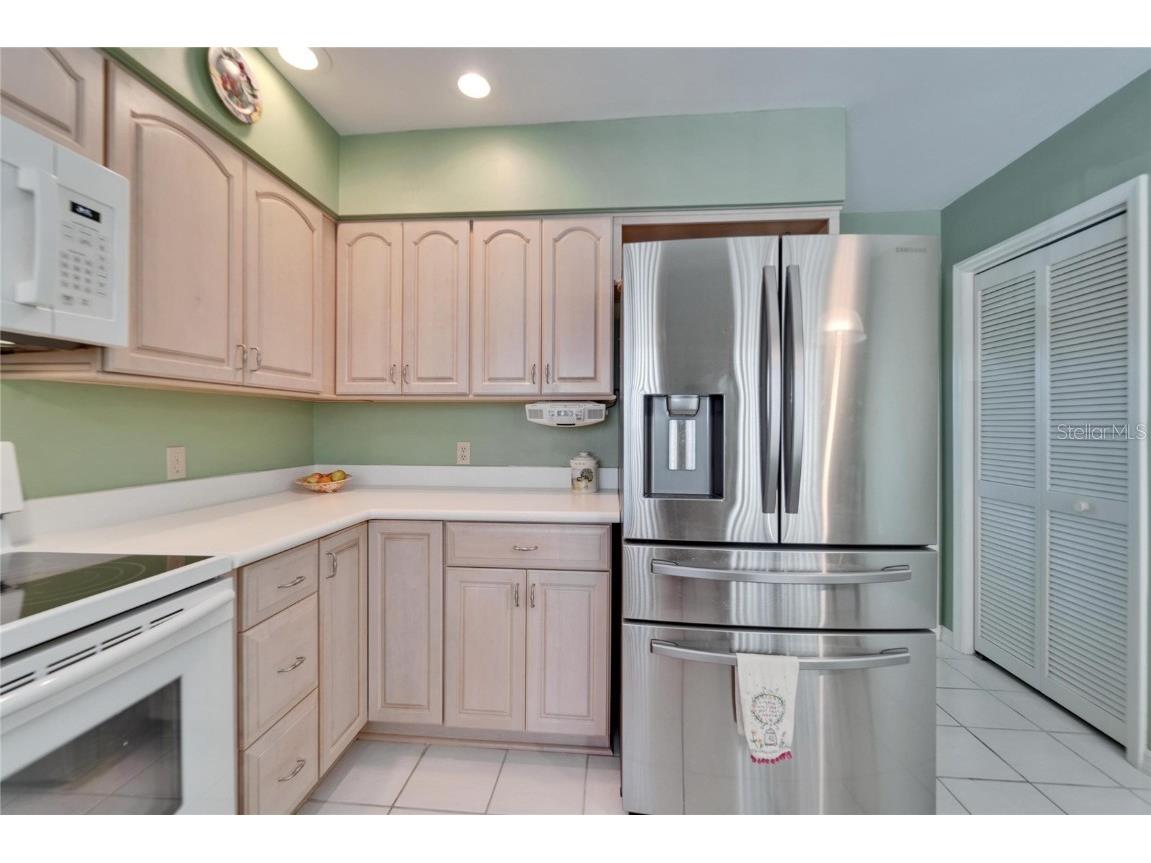 2007 E View Drive Sun City Center FL 33573 TB8364348 image29