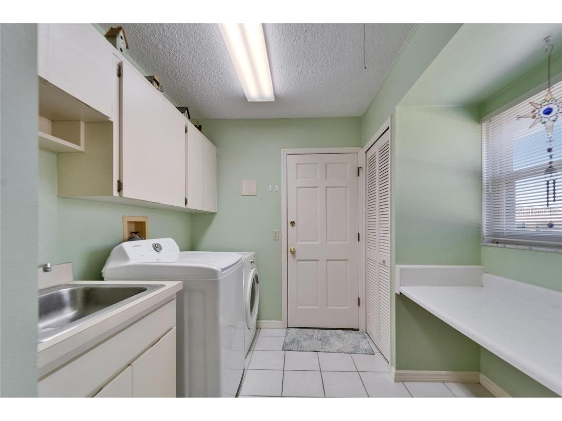 2007 E View Drive Sun City Center FL 33573 TB8364348 image31