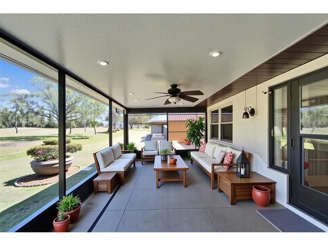 2007 E View Drive Sun City Center FL 33573 TB8364348 image45