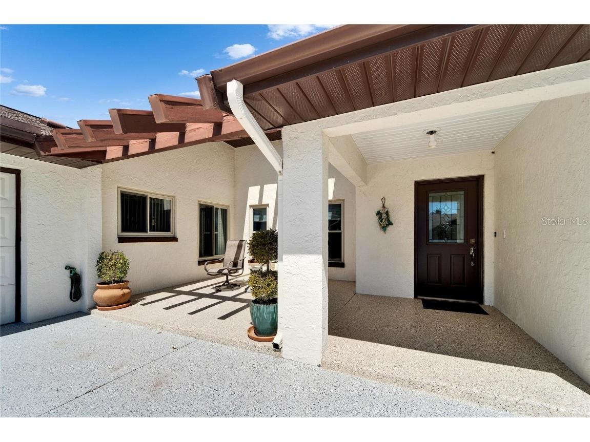 2007 E View Drive Sun City Center FL 33573 TB8364348 image53