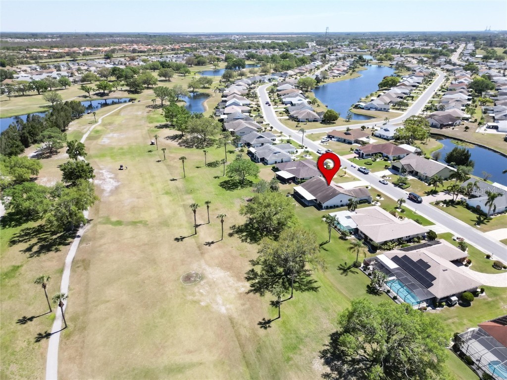 2007 E View Drive Sun City Center FL 33573 TB8364348 image56