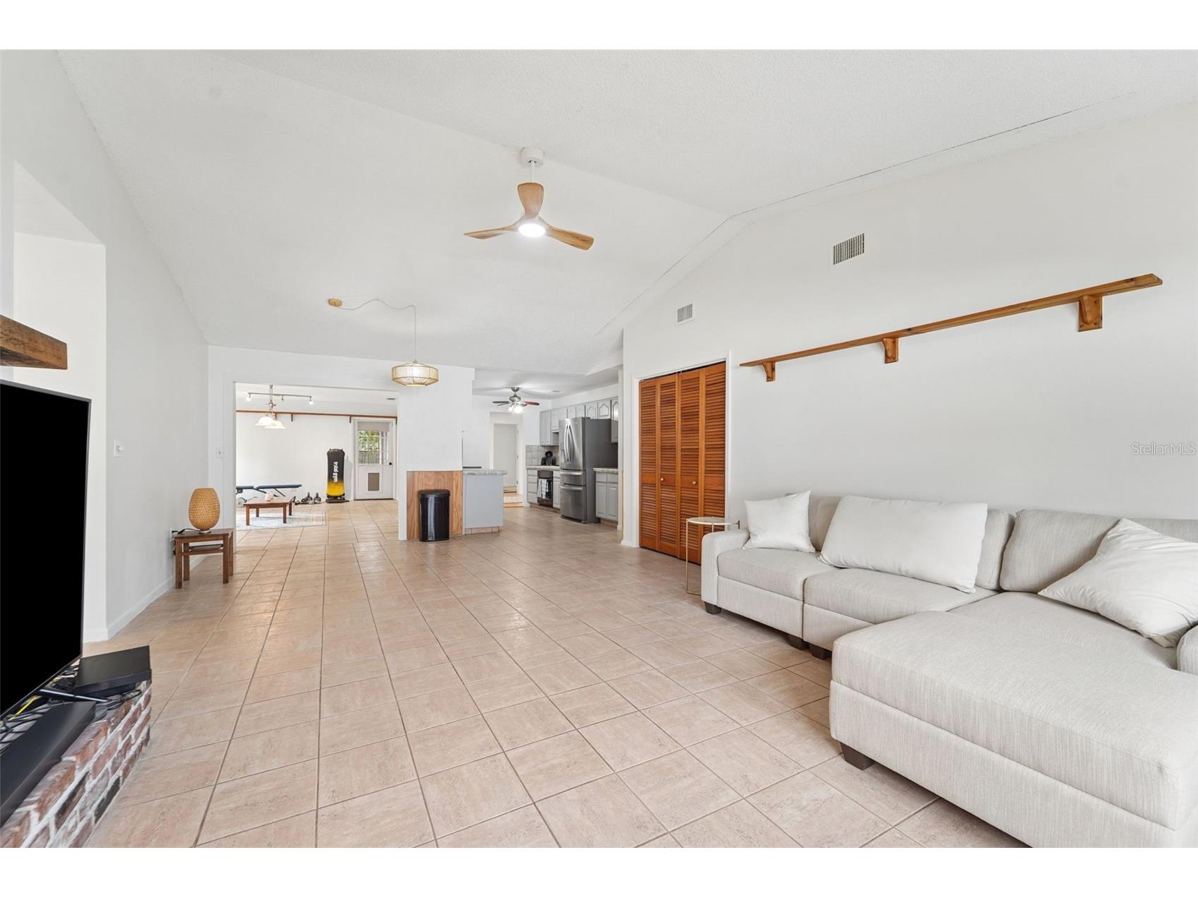 2007 Golf View Drive Dunedin FL 34698 TB8488084 image3