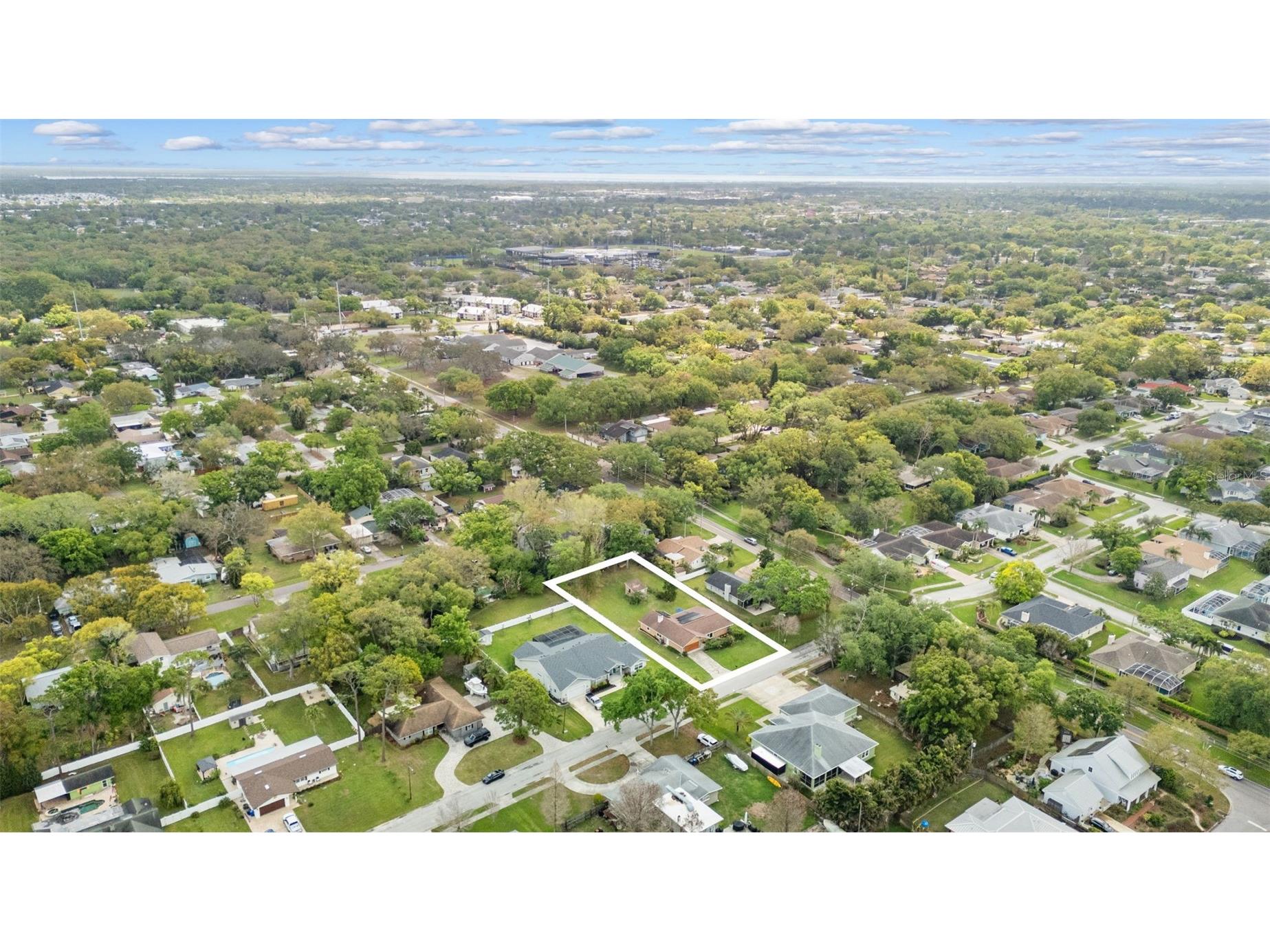 2007 Golf View Drive Dunedin FL 34698 TB8488084 image36