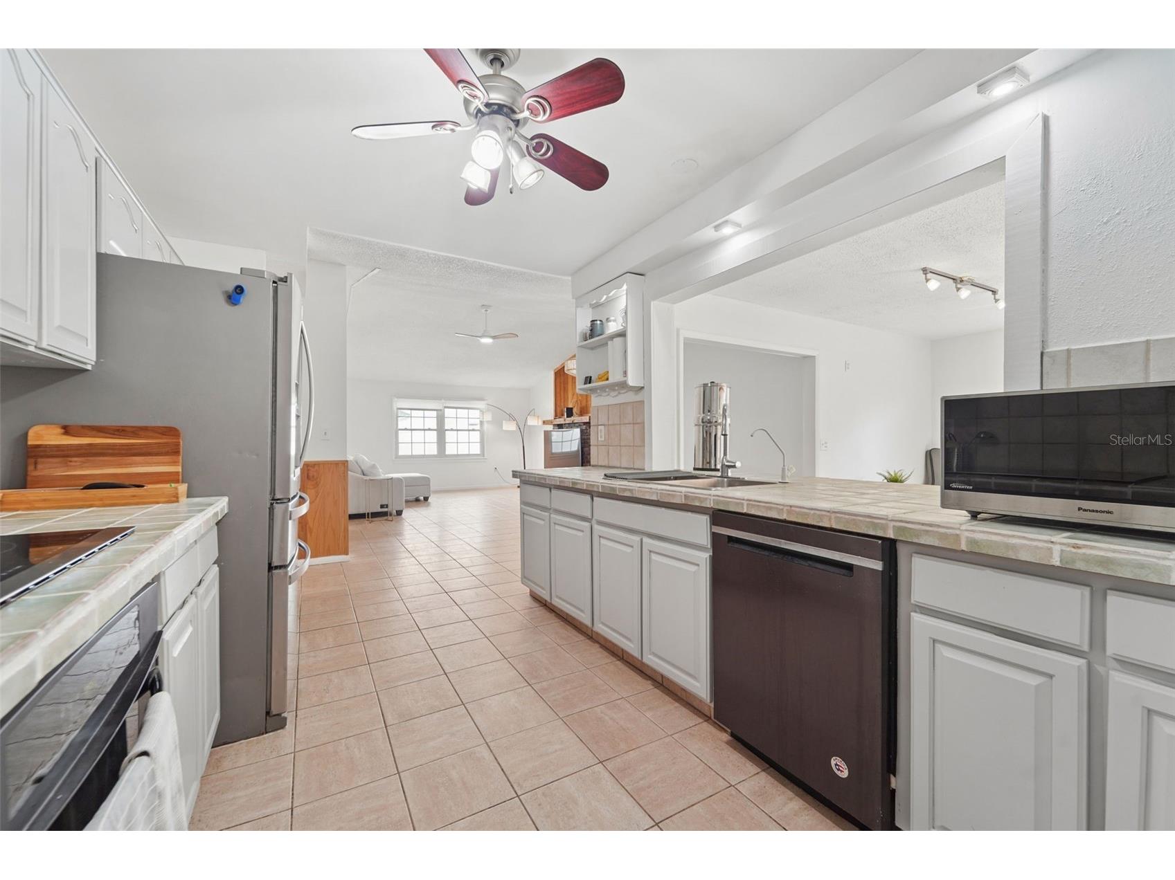 2007 Golf View Drive Dunedin FL 34698 TB8488084 image8