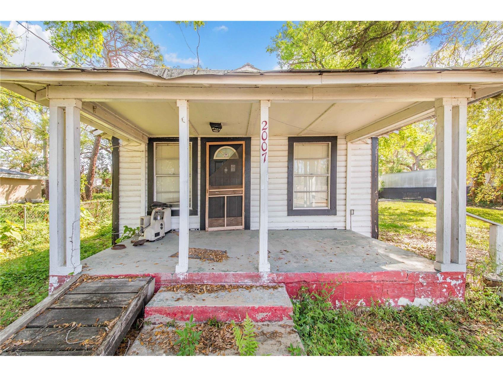 2007 N 61st Street Tampa FL 33619 L4960241 image1