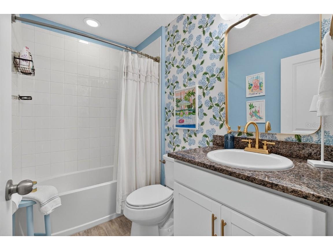 2007 Palm Key Avenue Oldsmar FL 34677 TB8430845 image32