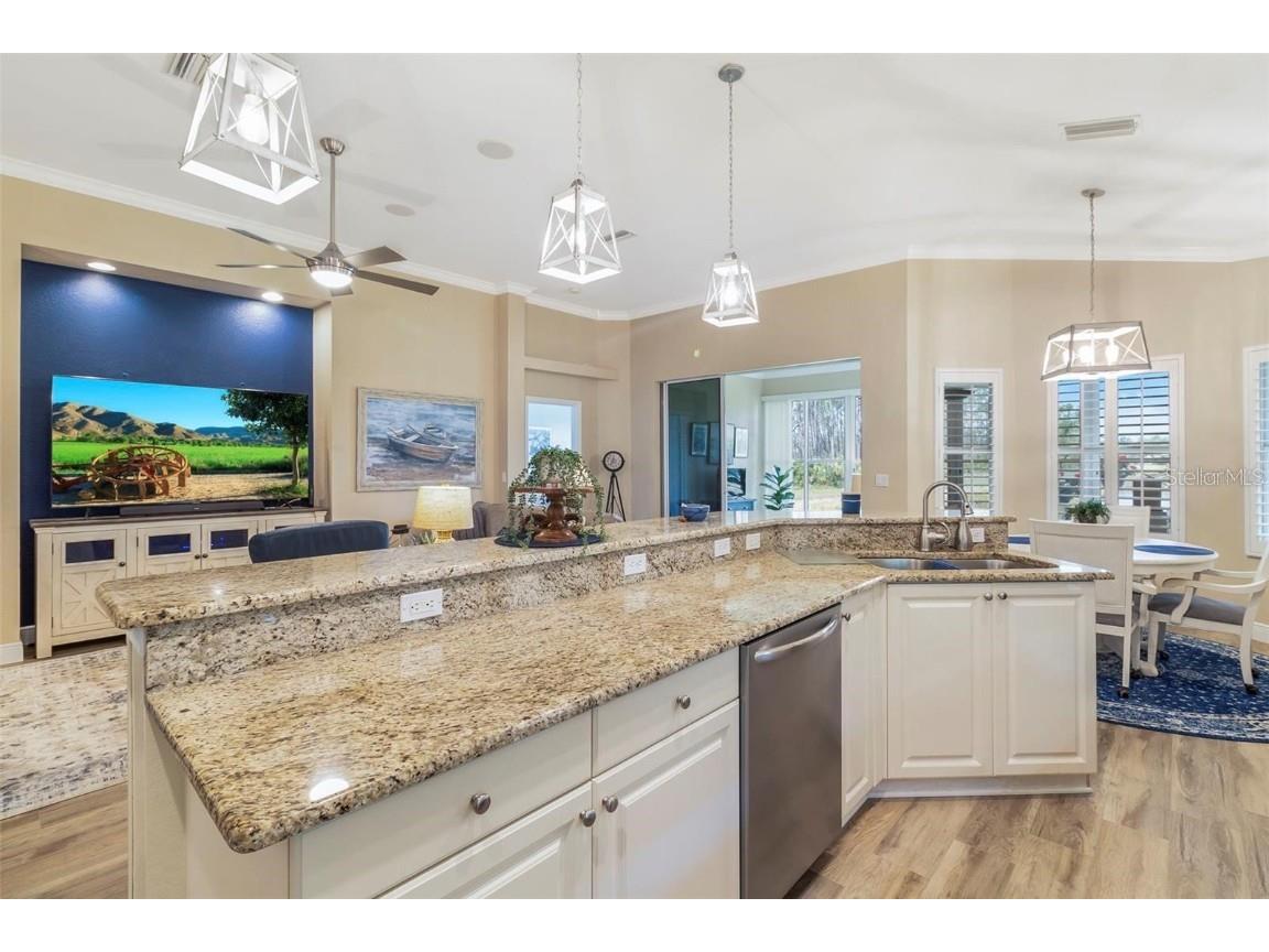 2007 Scarlett Avenue North Port FL 34289 C7490126 image17