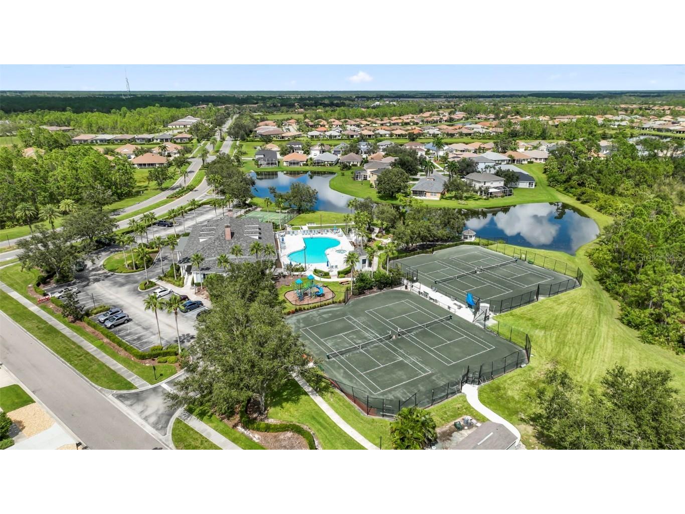 2007 Scarlett Avenue North Port FL 34289 C7490126 image3