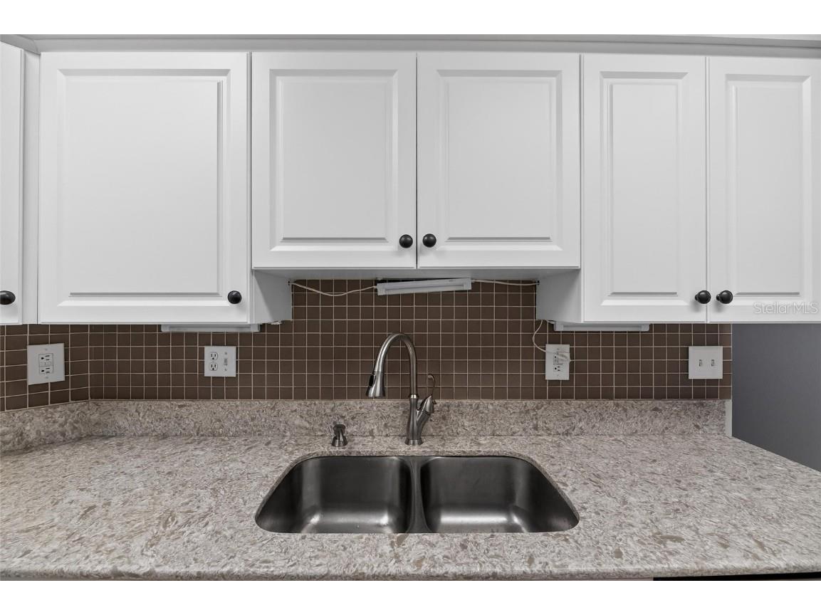 2007 W Del Webb Boulevard Sun City Center FL 33573 TB8455935 image24