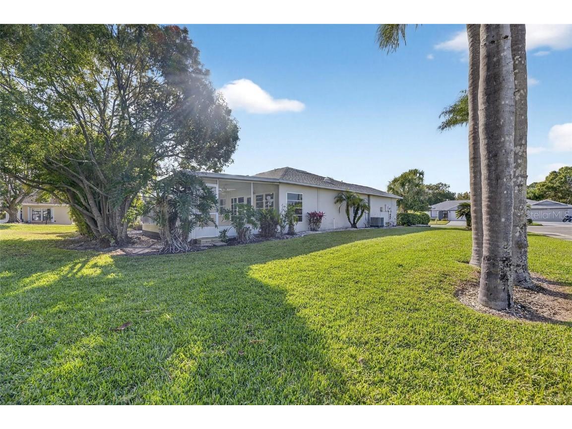 2007 W Del Webb Boulevard Sun City Center FL 33573 TB8455935 image45