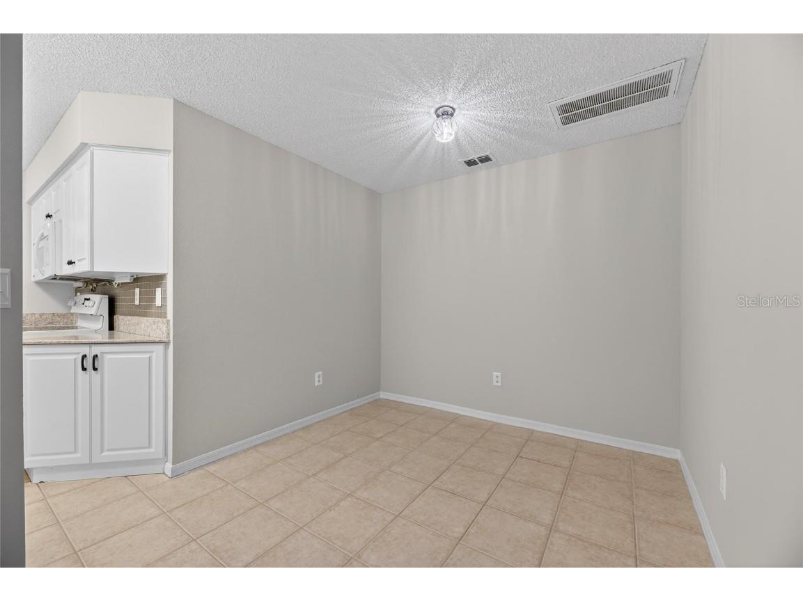 2007 W Del Webb Boulevard Sun City Center FL 33573 TB8455935 image9