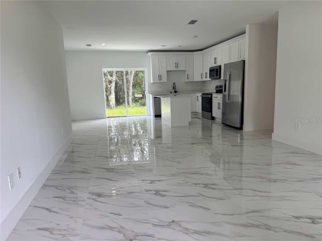 2007 W Hamshire Blvd Citrus Springs FL 34434 O6333687 image2