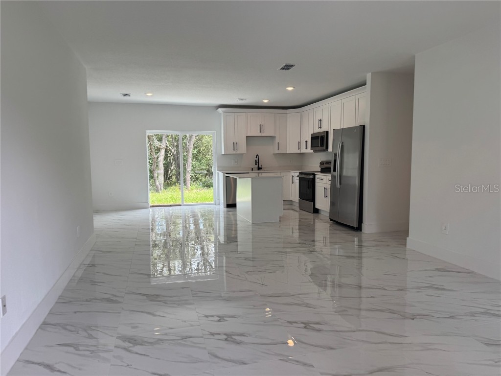 2007 W Hamshire Blvd Citrus Springs FL 34434 O6333687 image4